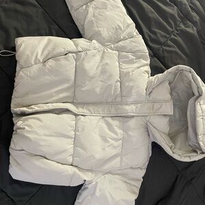 White Puffer Jacket with Hood & Drawstrings to crop